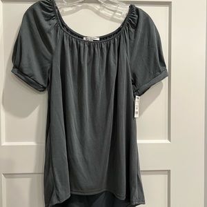 NWT Grey top medium